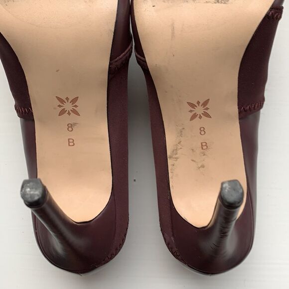 BCBGeneration sz 8 Plum Hayden Slip On Soft Neo Ankle Booties Pointy Toe Pointed - Picture 8 of 10